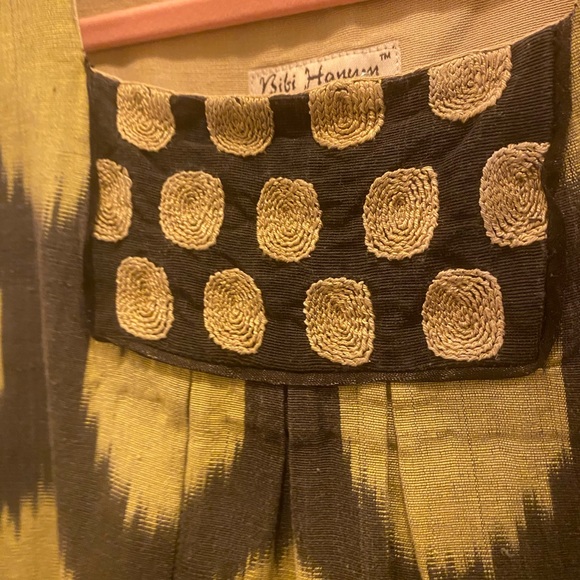 Bibi Hanum Kids One of a Kind Silk Shift Top - Picture 4 of 6